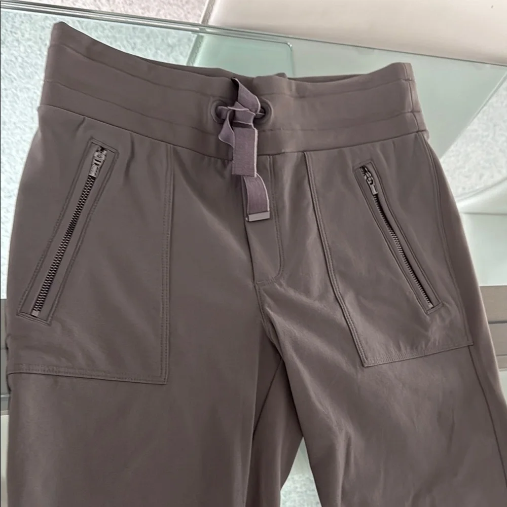 Athleta Women's Taupe Joggers - Picture 4 of 5